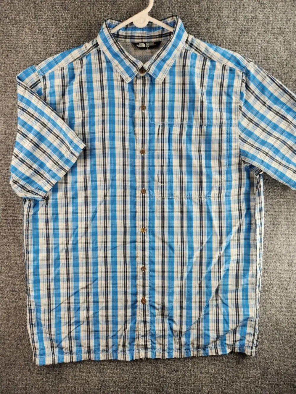The North Face Short Sleeve Blue Plaid Outdoors Hiking Button Up Shirt Medium